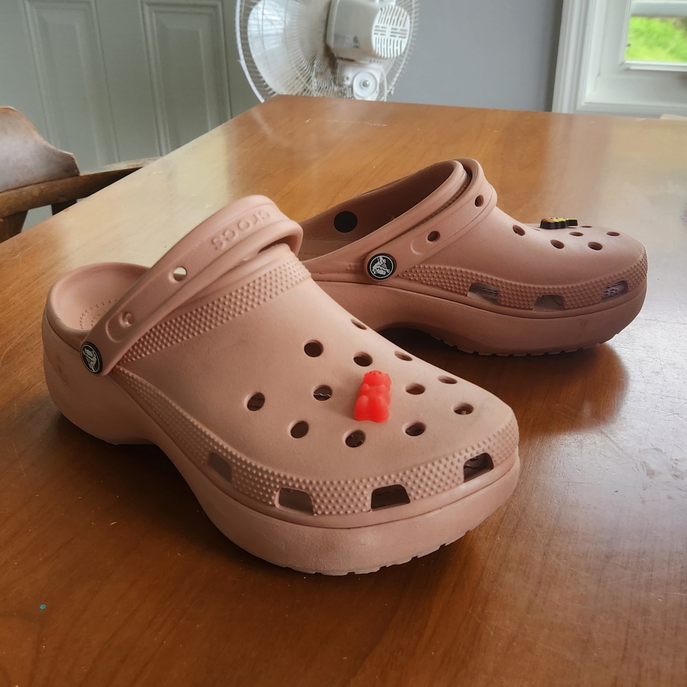 Mauve Platform Crocs